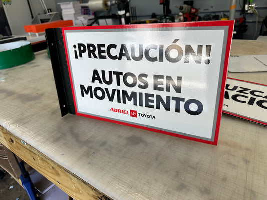 Flat blade sign